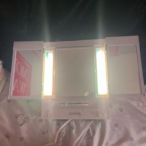 Jerdon Pink Tri-Fold Lighted Vanity Mirror